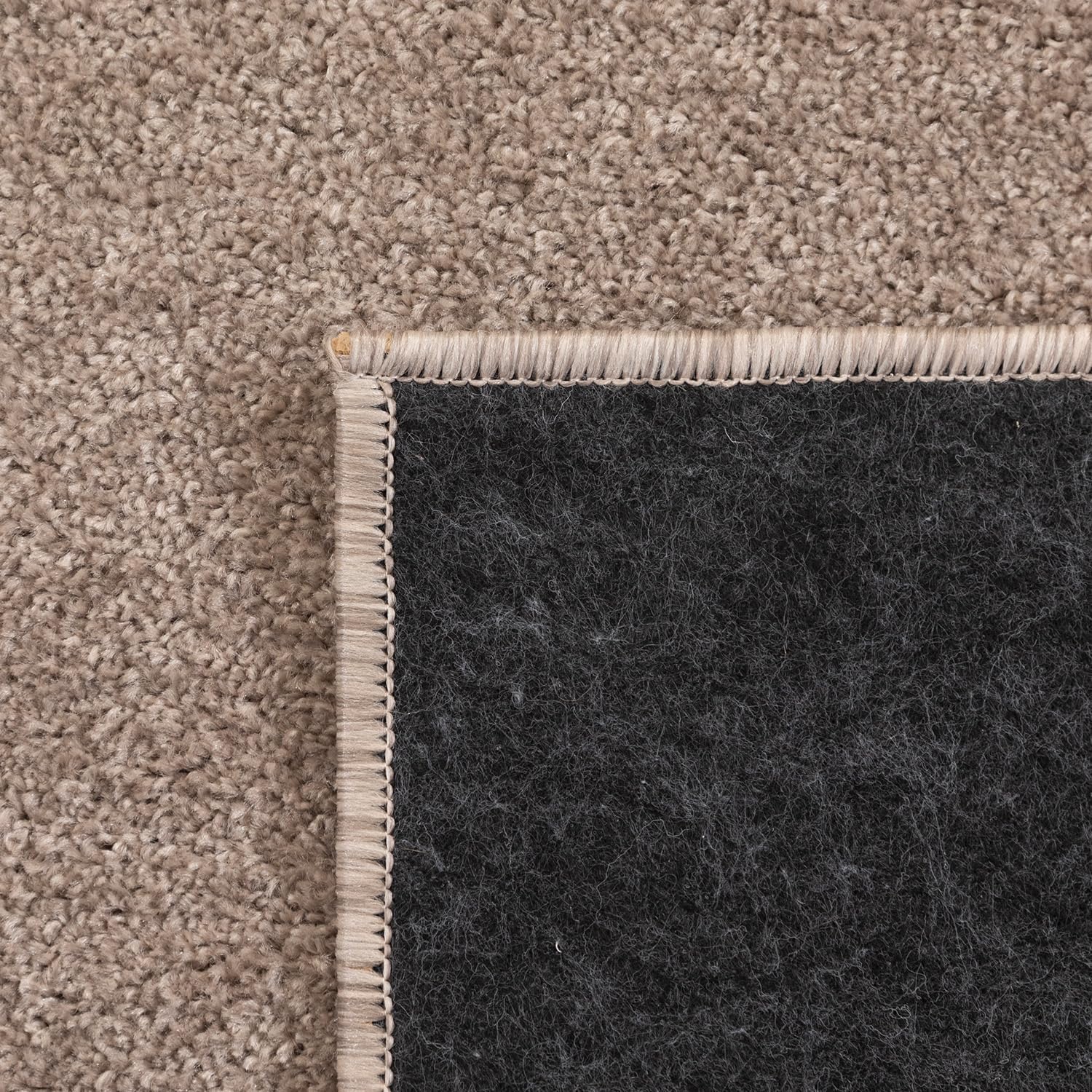 Tapis Uni à poils courts - Beige – STUDIO DECO