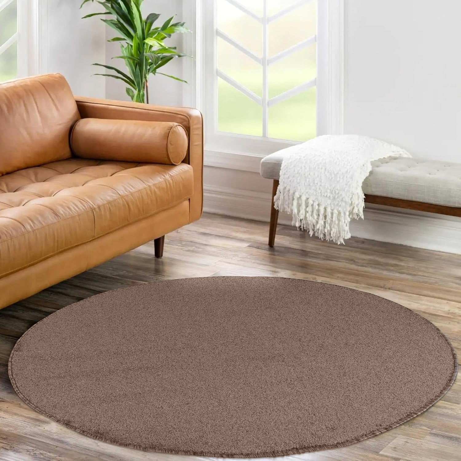 Tapis Rond uni de Salon Chambre Relax Sobre et Epuré - Mocca – STUDIO DECO