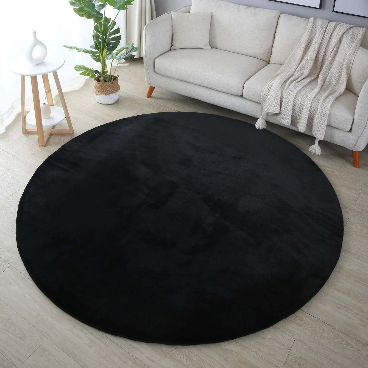 Tapis rond Fourrure toucher doux - Noir – STUDIO DECO