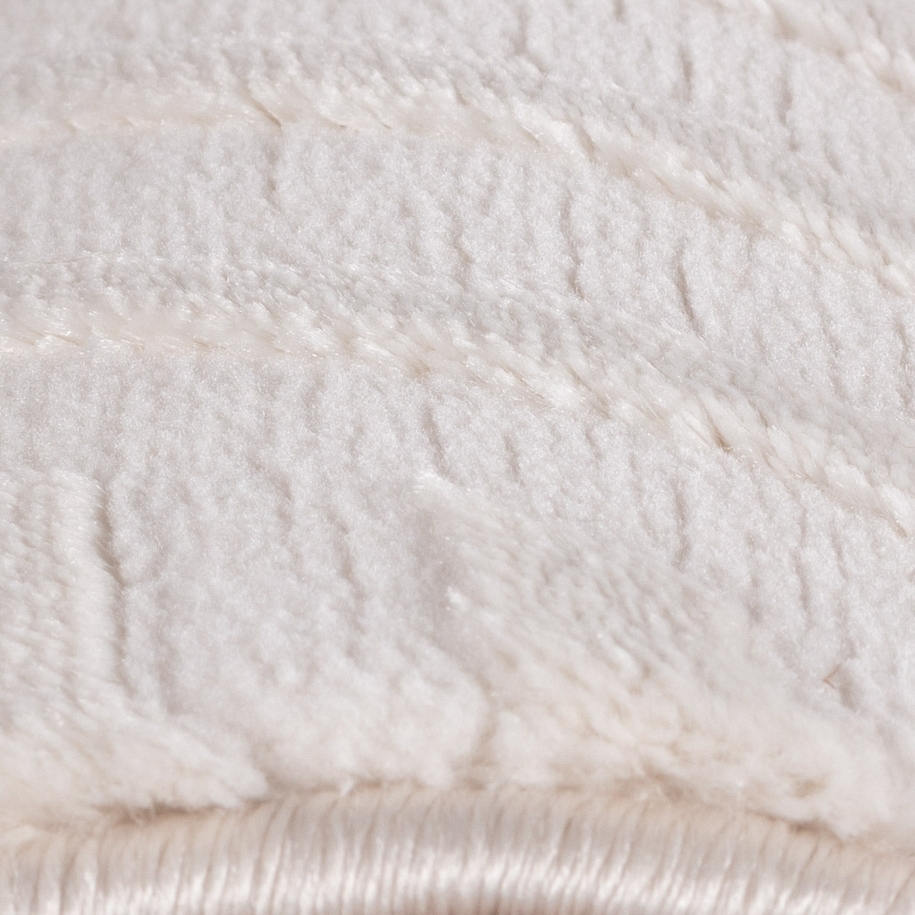 Tapis Ultra Dense Aspect Laine - Noa Crème – STUDIO DECO