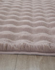 Tapis de fourrure à relief DAVE - Beige – STUDIO DECO