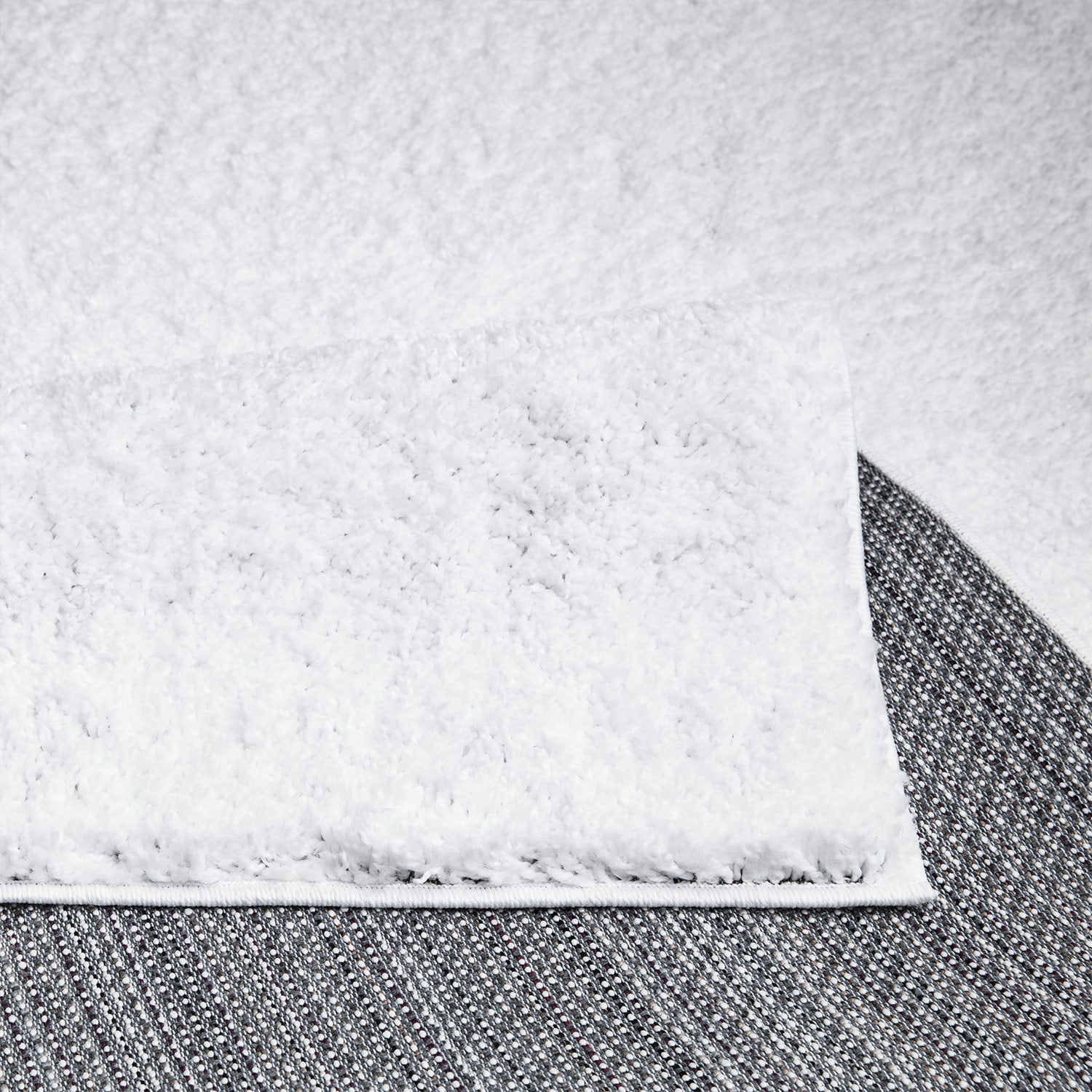 Tapis à Poils Longs SOFTY - Blanc – STUDIO DECO