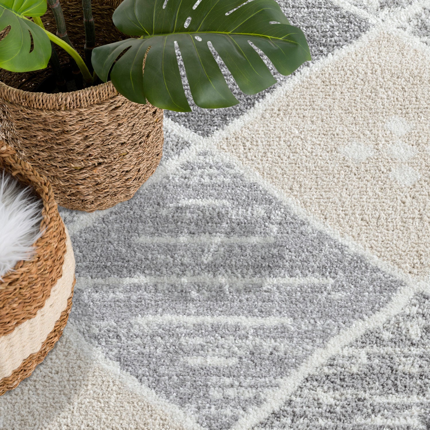 Tapis géométrique à motifs Ethniques en Relief – STUDIO DECO