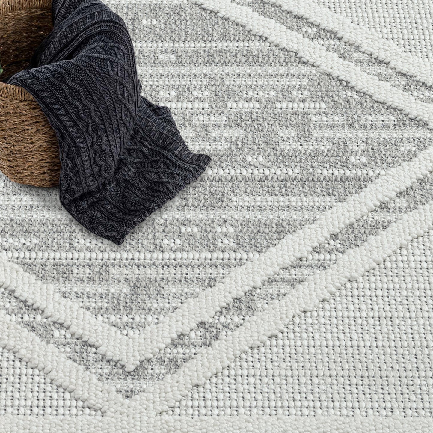 Tapis Sisal Bouclé à relief OSAL - Gris et Ecru