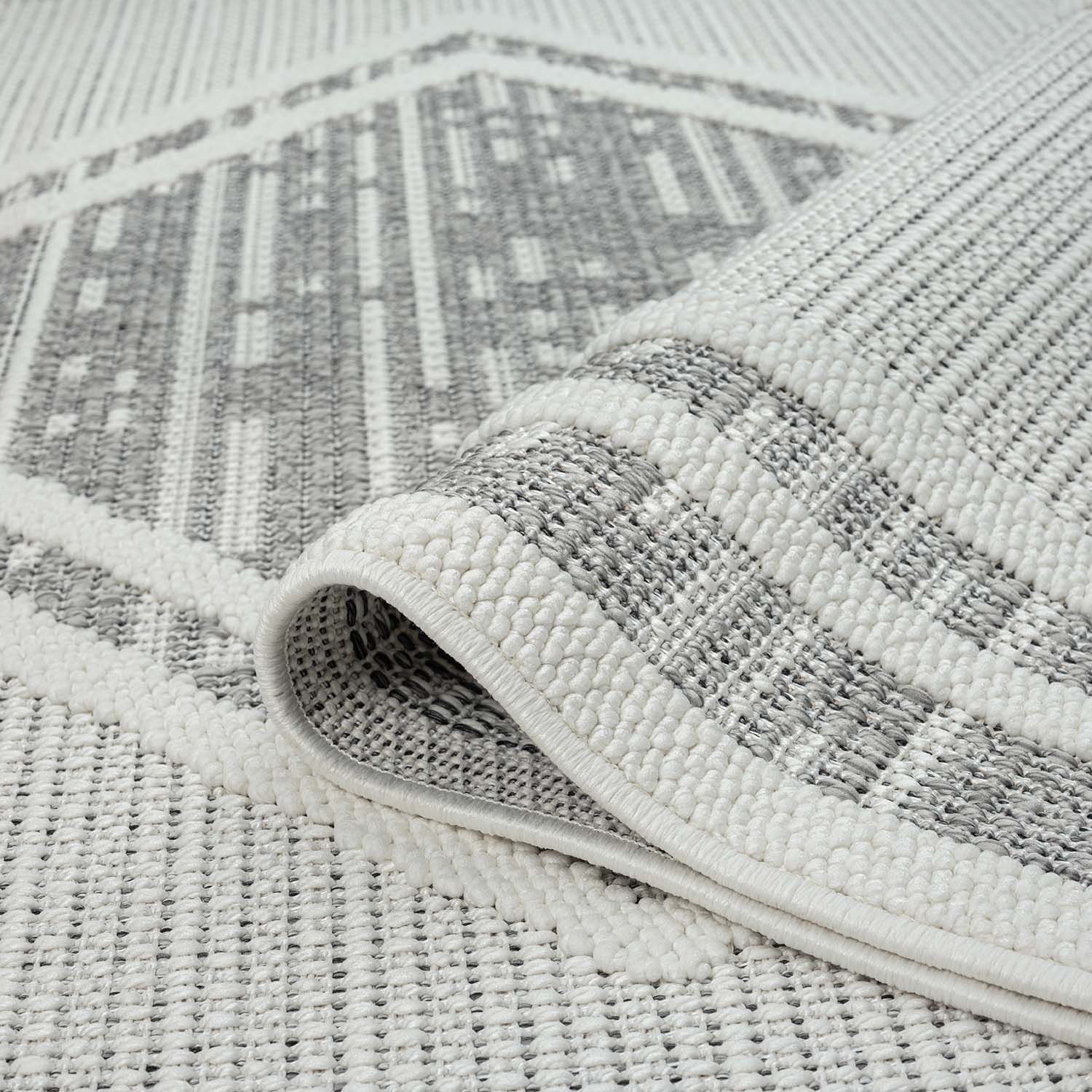 Tapis Sisal Bouclé à relief OSAL - Gris et Ecru – STUDIO DECO