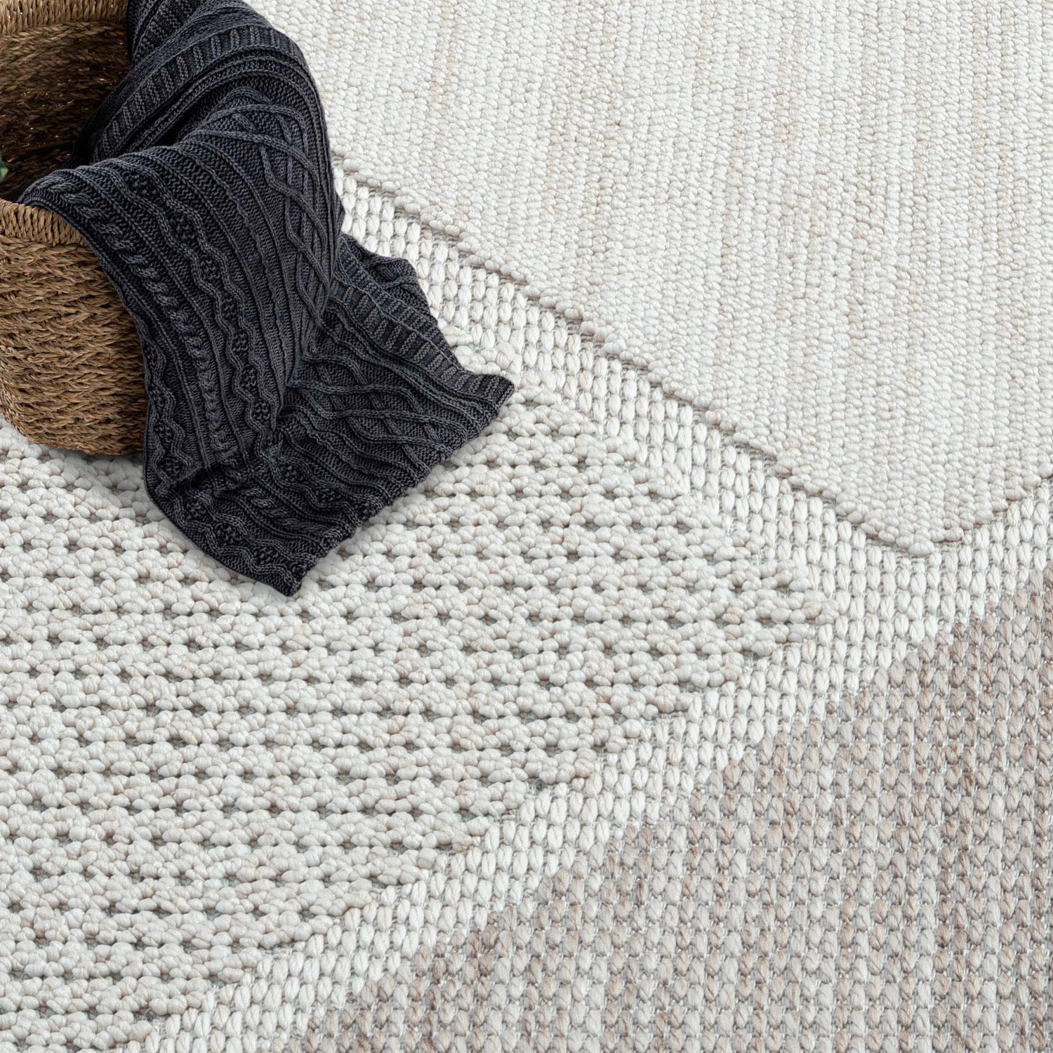 Tapis Sisal Bouclé à relief VIKY - Beige et Vert – STUDIO DECO