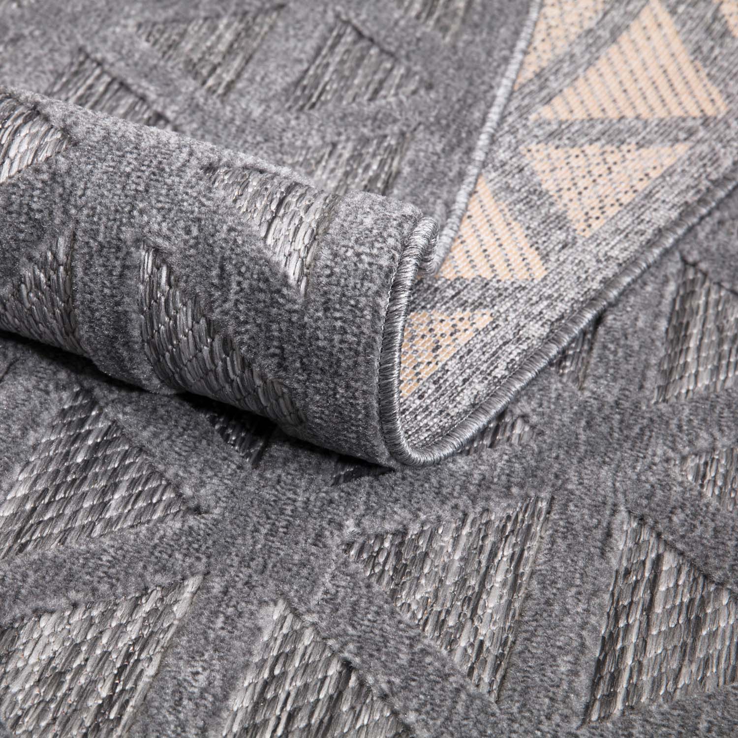 Tapis Intérieur/Extérieur à motif relief 3D Anthracite – STUDIO DECO