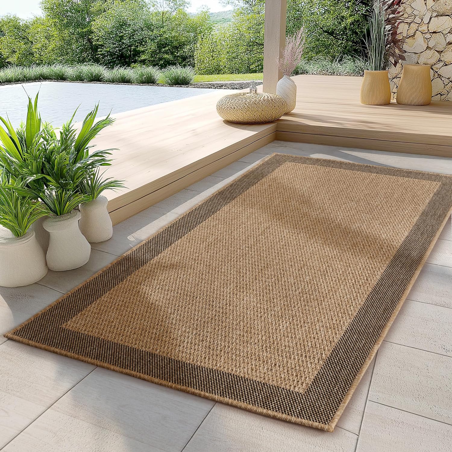 Tapis Aspect jute à contours – STUDIO DECO