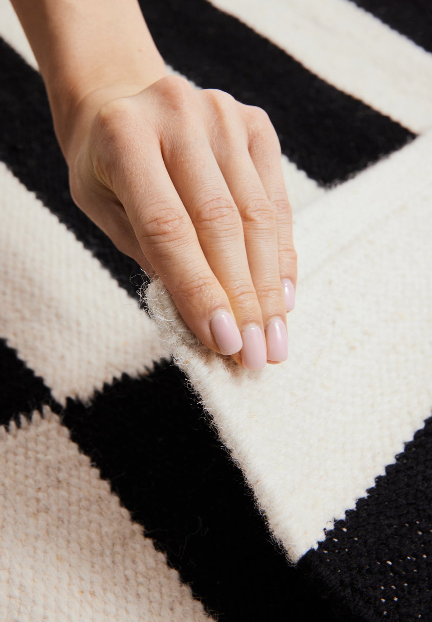 Tapis Laine tissé à la main DONNA XL – STUDIO DECO