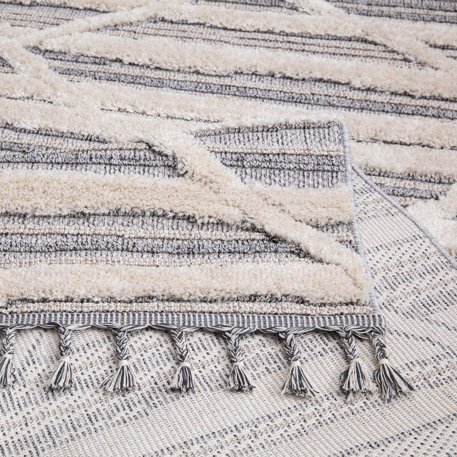 Tapis Boho Chic à franges tressées – STUDIO DECO