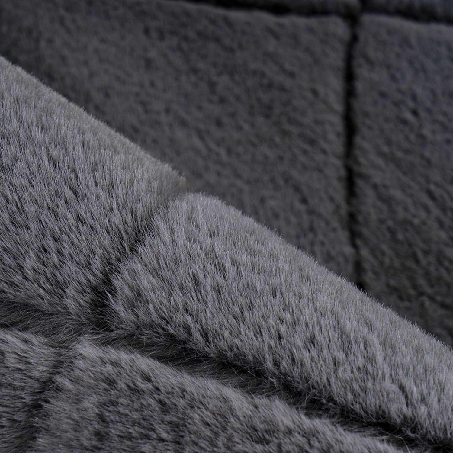 Tapis Super Doux à motif losanges en Relief - Graphite – STUDIO DECO