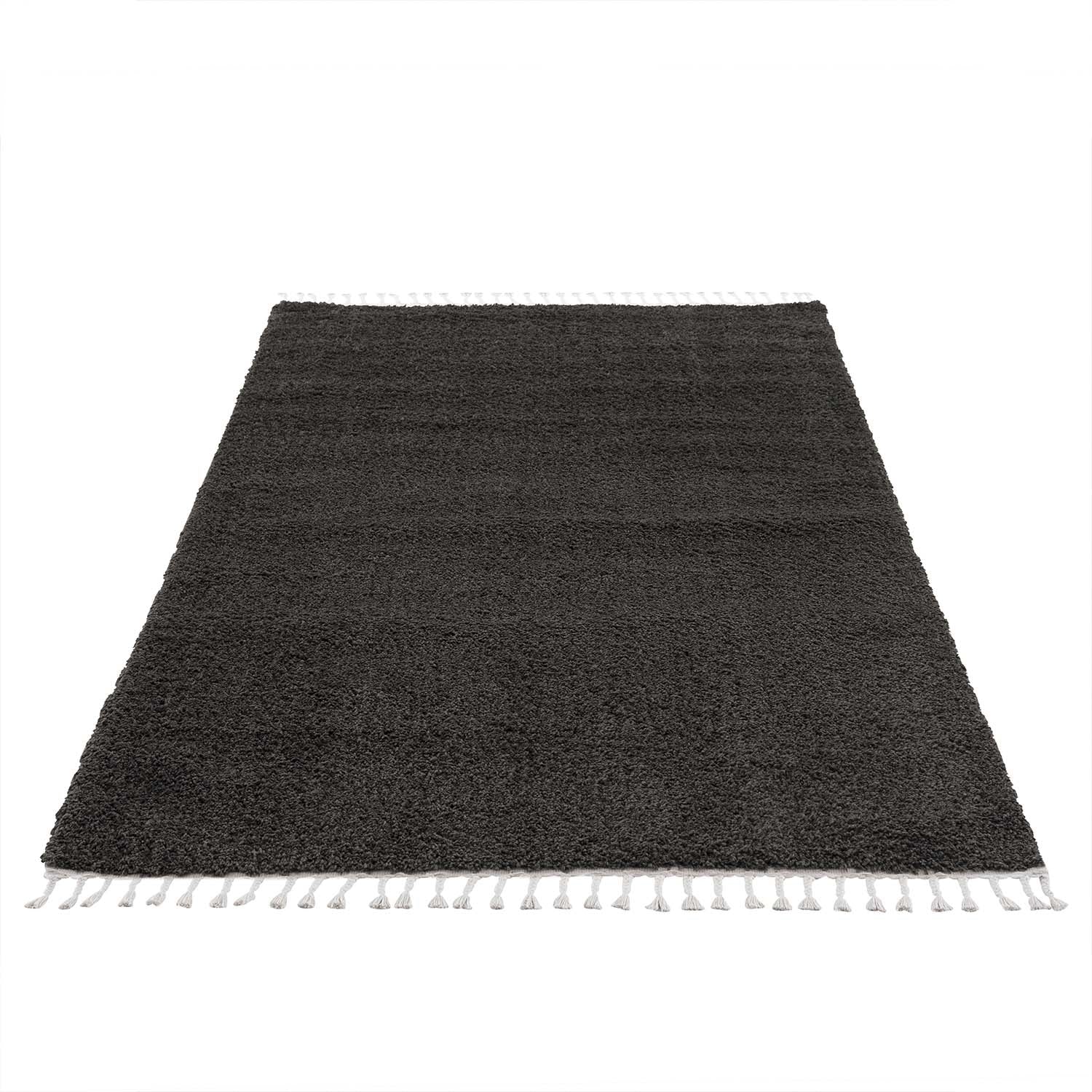 Tapis moelleux à franges tressées - Anthracite – STUDIO DECO