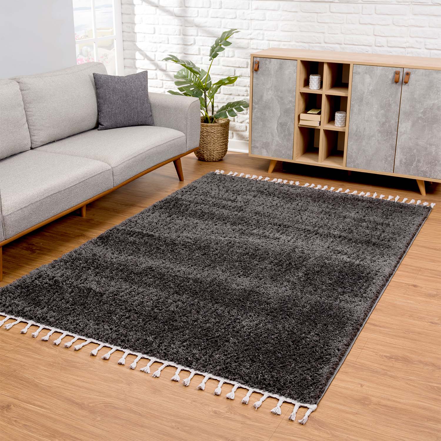 Tapis moelleux à franges tressées - Anthracite – STUDIO DECO