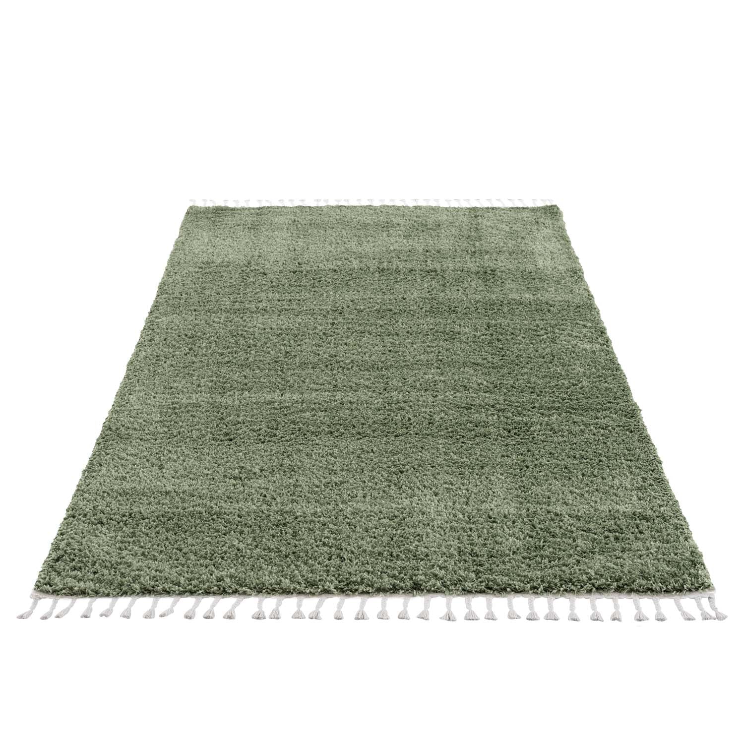 Tapis moelleux à franges tressées - Vert – STUDIO DECO
