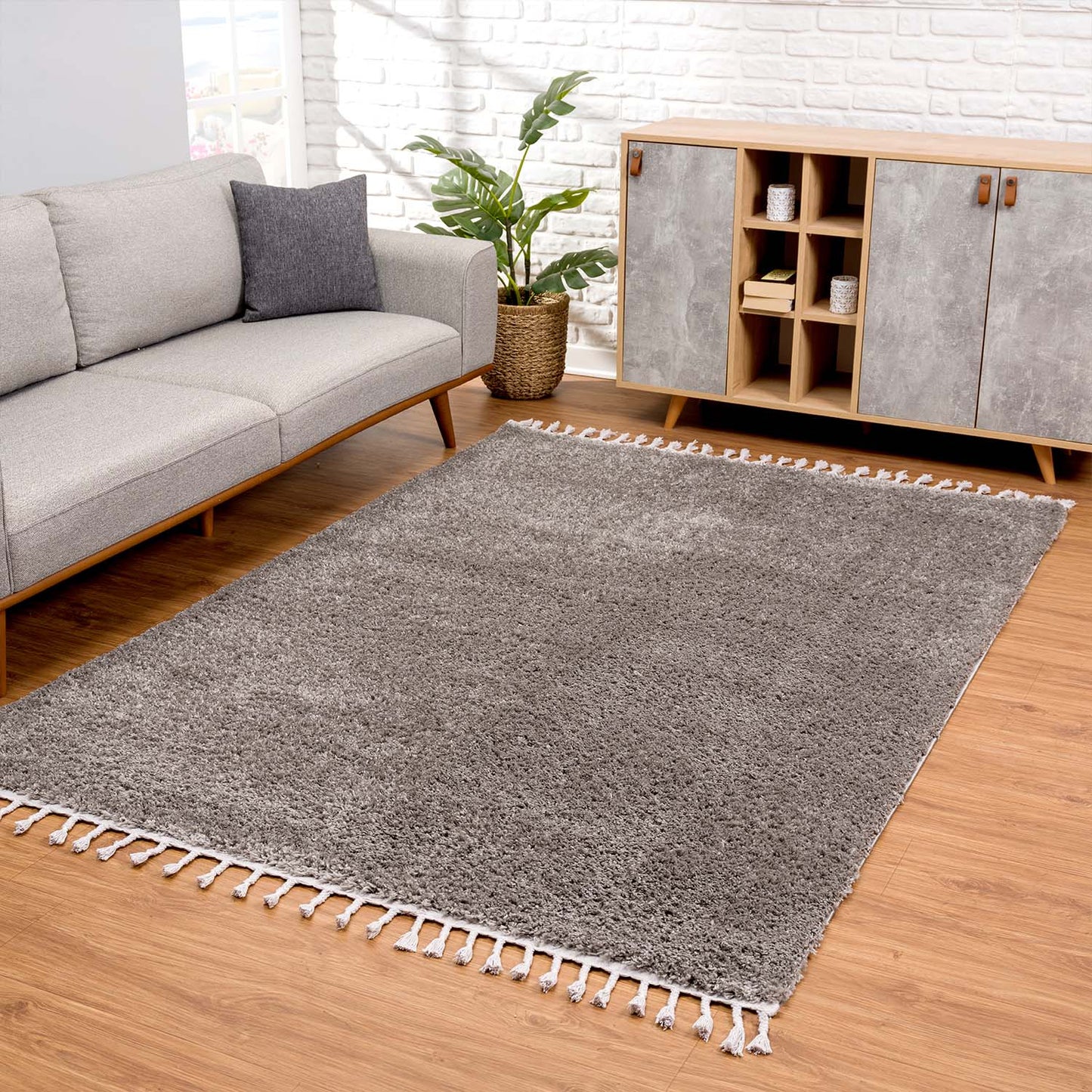 Tapis moelleux à franges tressées - Gris