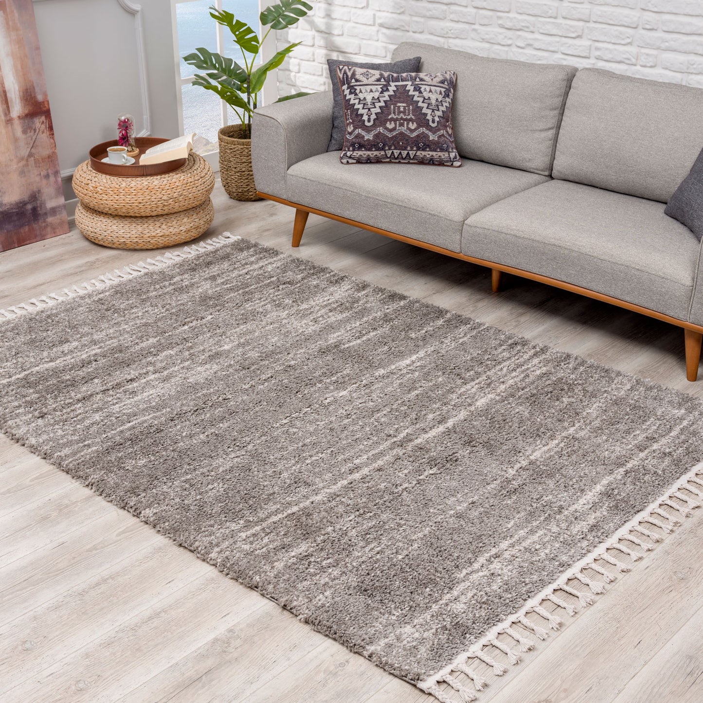 Tapis moelleux chiné à franges tressées - Gris