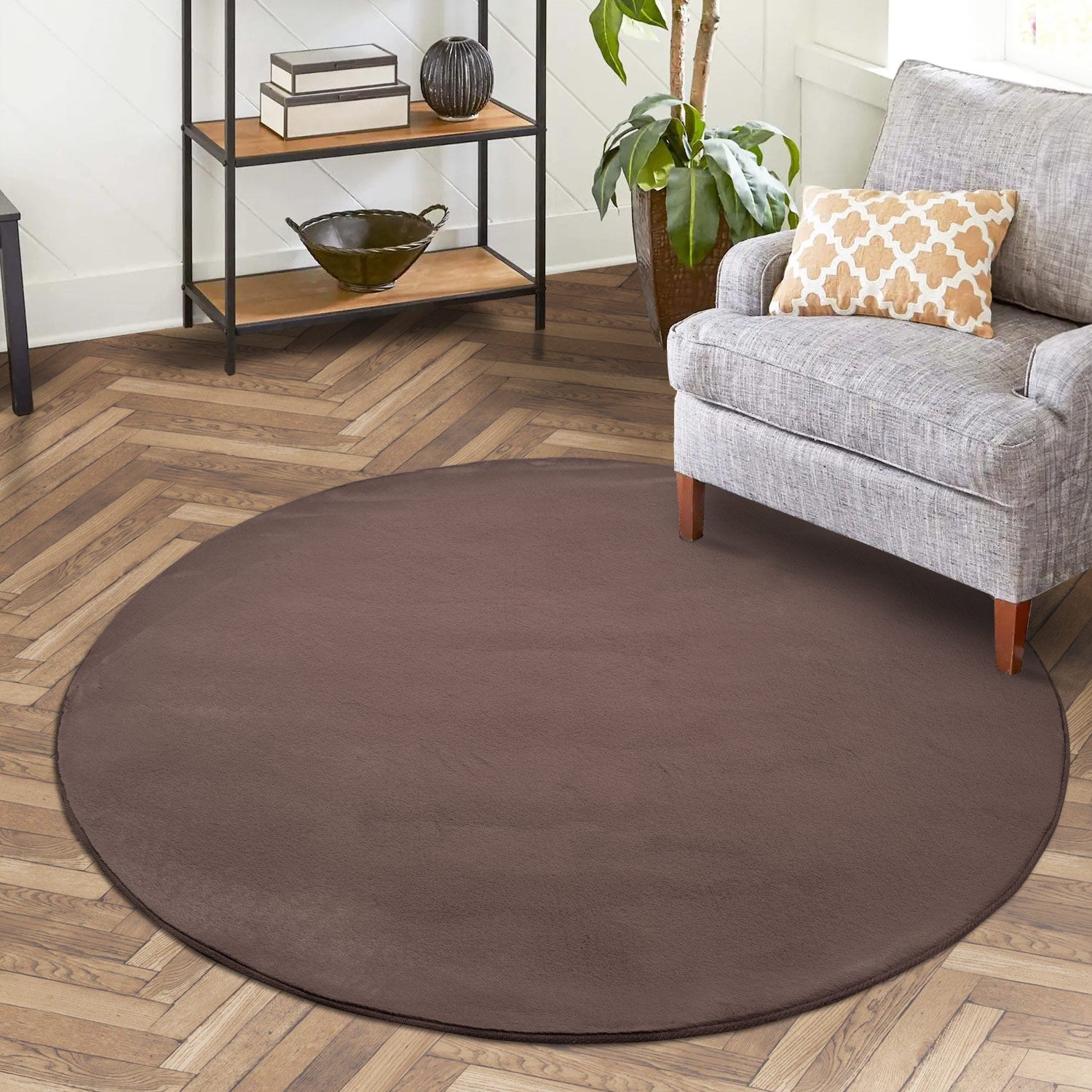 Tapis de Fourrure Rond Velours Marron – STUDIO DECO