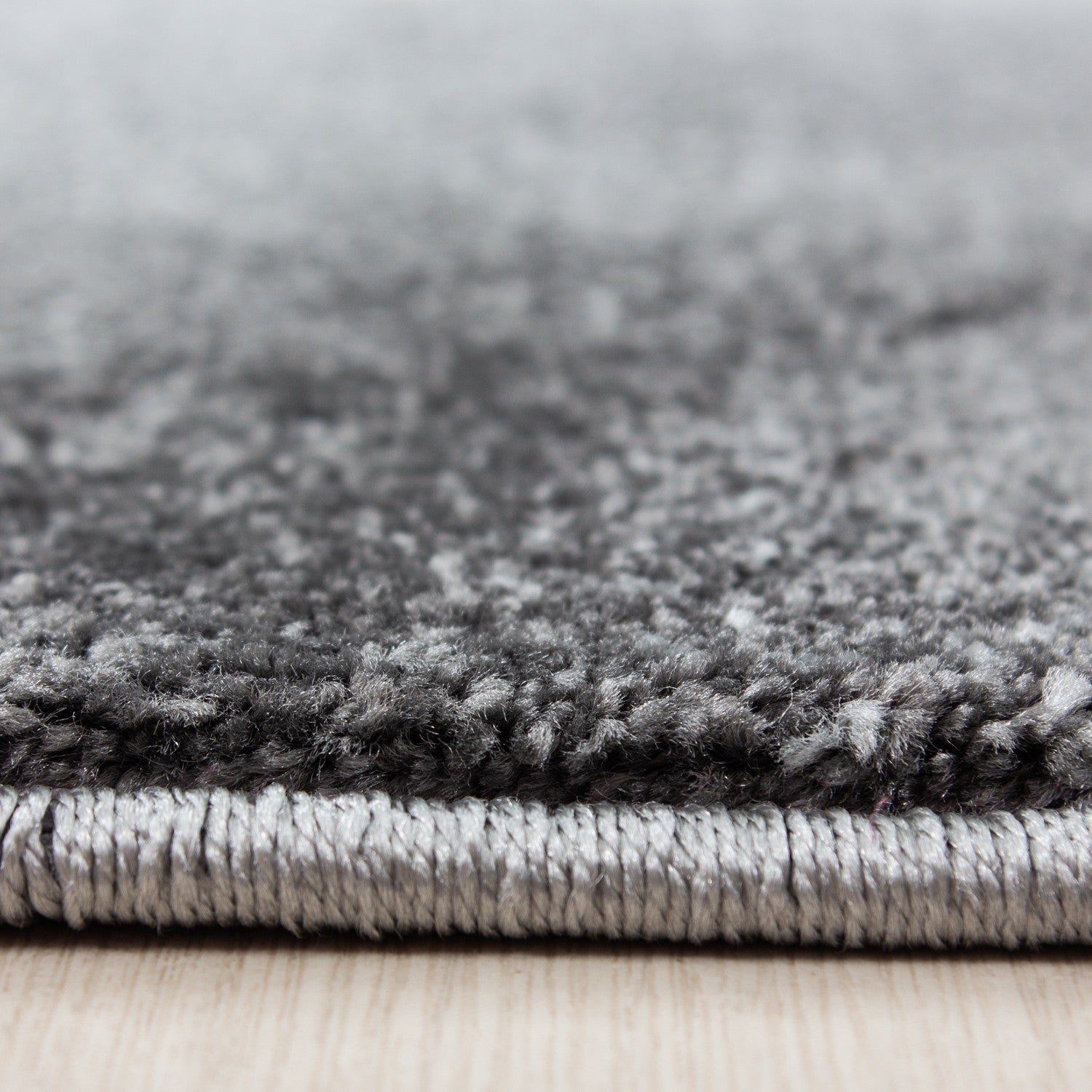 Tapis Géométrique effet vieilli - Gris et Rose – STUDIO DECO