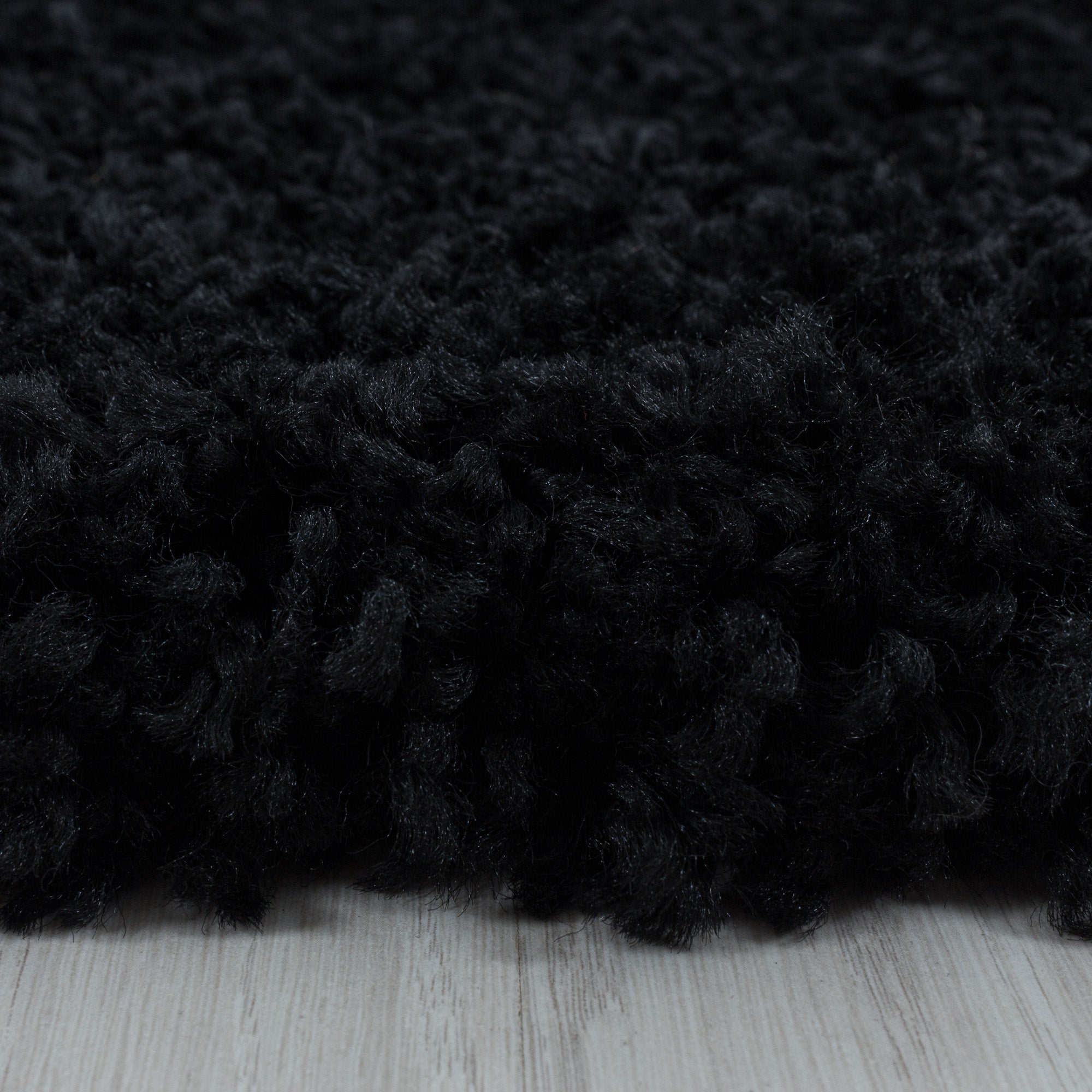 Tapis à poils longs doux - Noir – STUDIO DECO