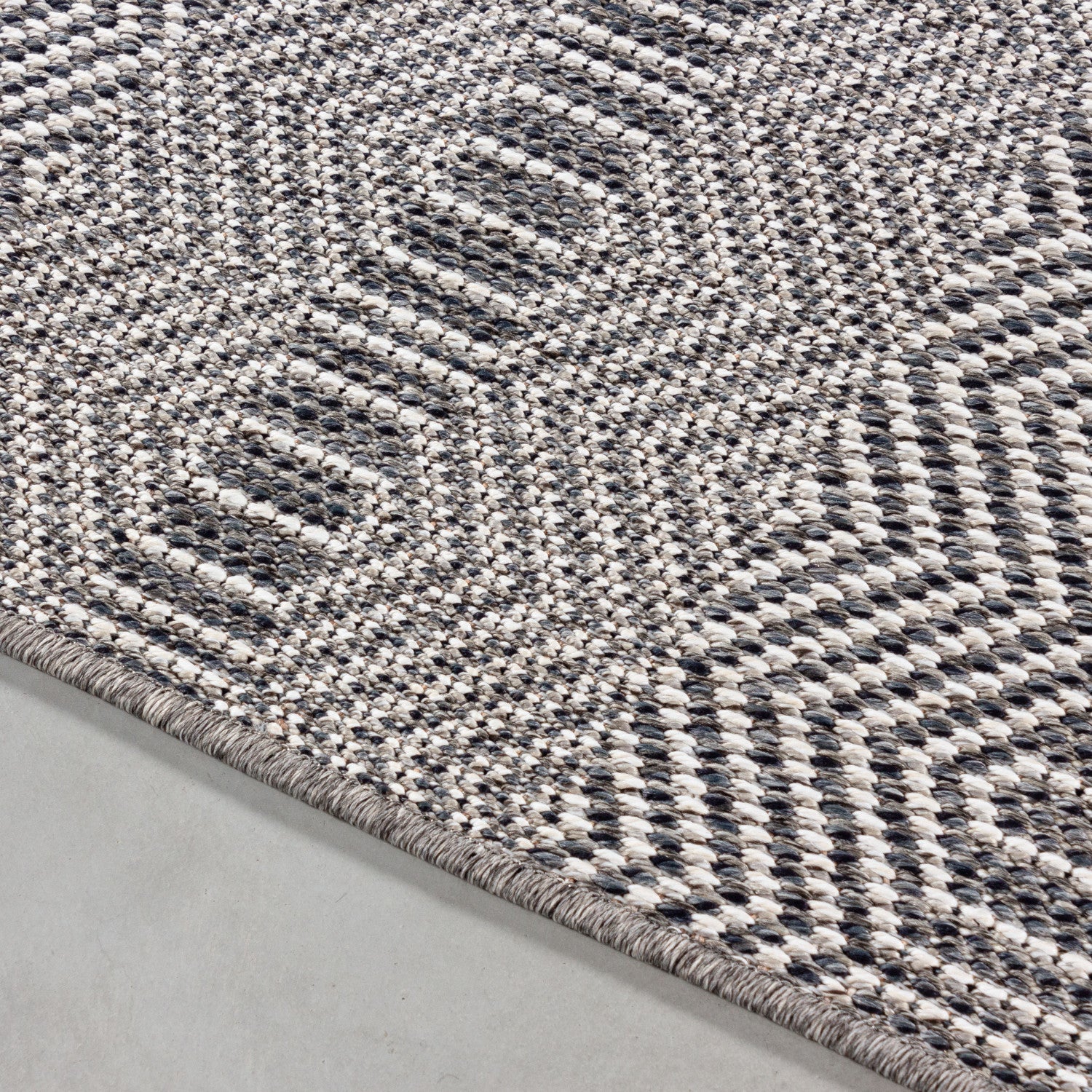 Tapis OVA Extérieur et Intérieur Tissé Plat - Gris & Crème – STUDIO DECO