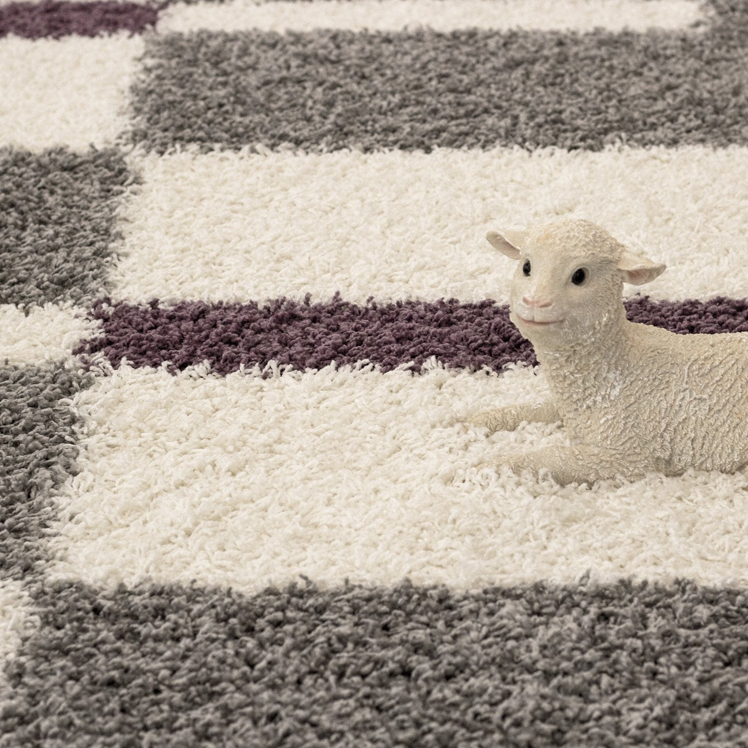 Tapis Shaggy à motifs Traits - Lila et Gris – STUDIO DECO