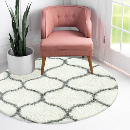 Tapis Rond à poils longs et motifs Alhambra - Blanc et Gris