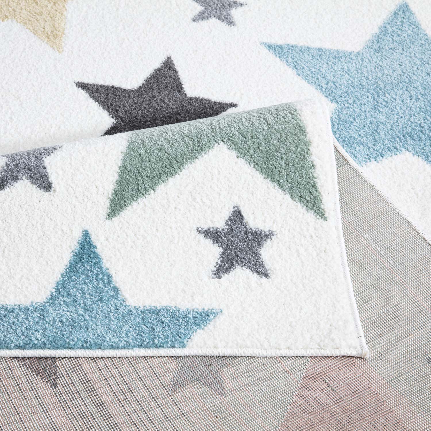 Tapis pour chambre d'enfant Blanc Etoiles Multicolores – STUDIO DECO