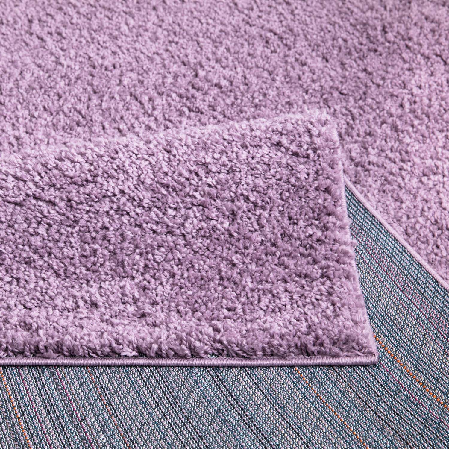 Tapis à Poils Longs SOFTY Violet de Parme – STUDIO DECO