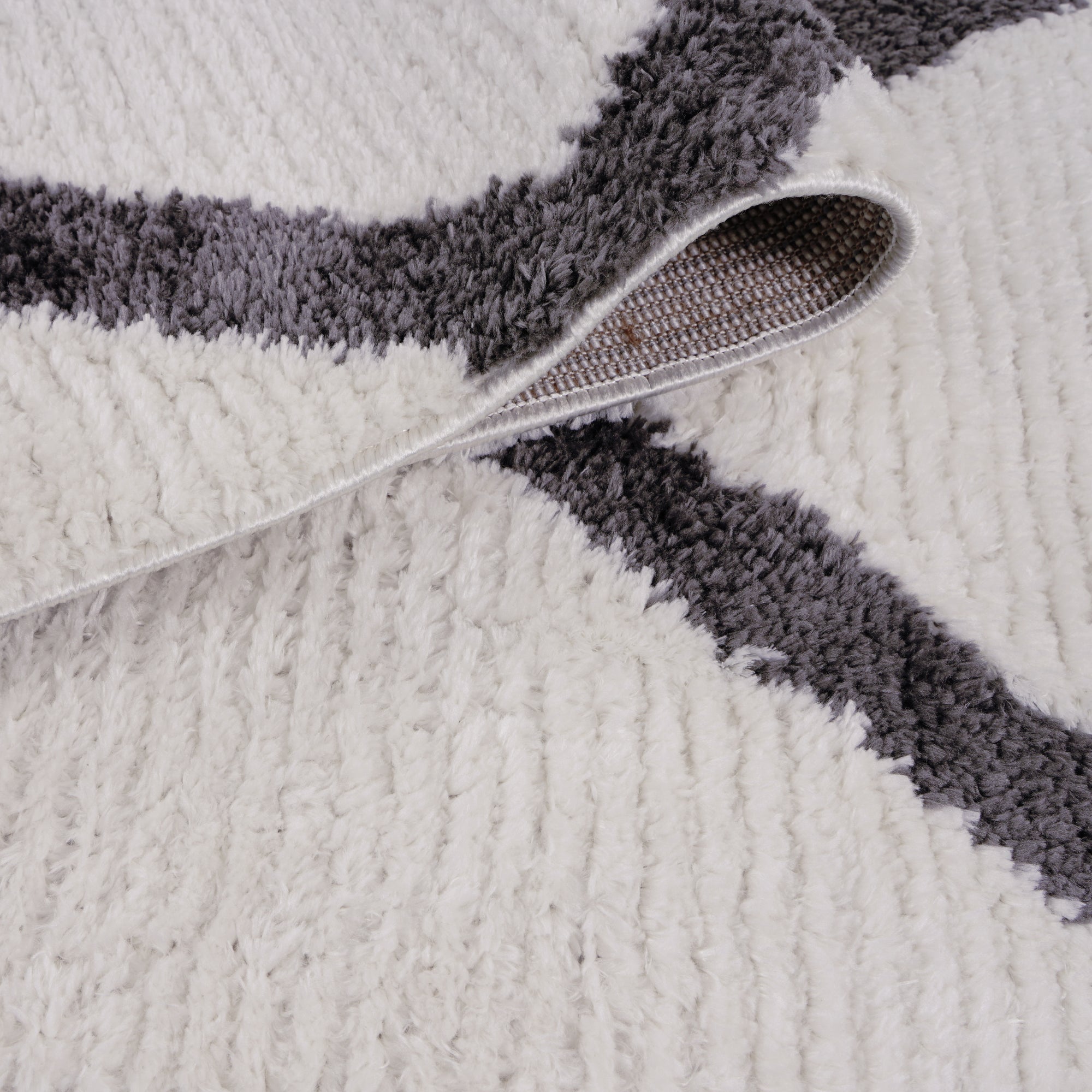 Tapis Berbère SIRTA – STUDIO DECO