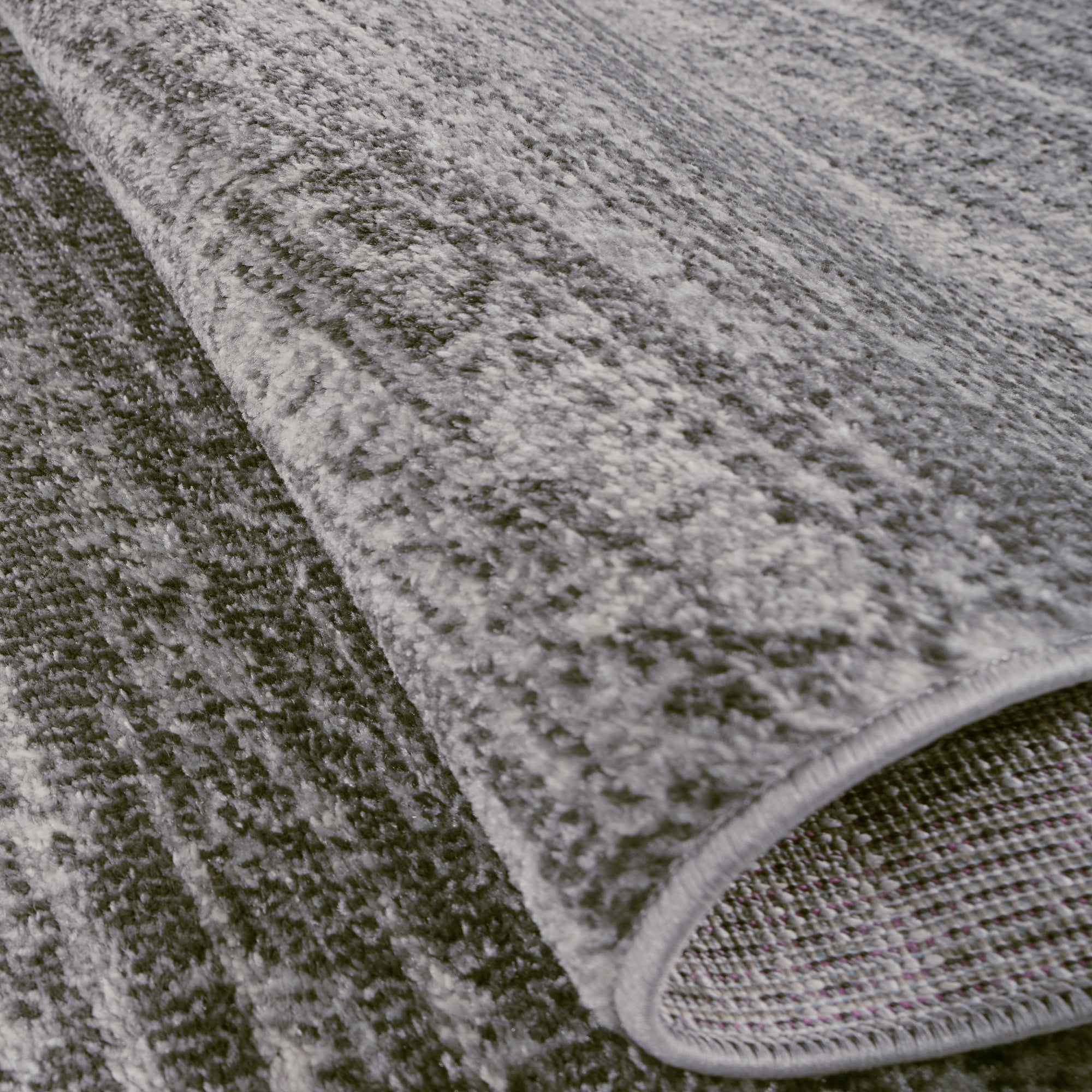 Tapis d'inspiration MINIMAL – STUDIO DECO