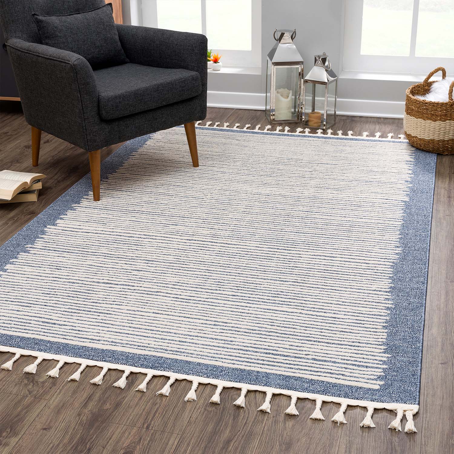 Tapis Lignes à franges tressées - Bleu – STUDIO DECO