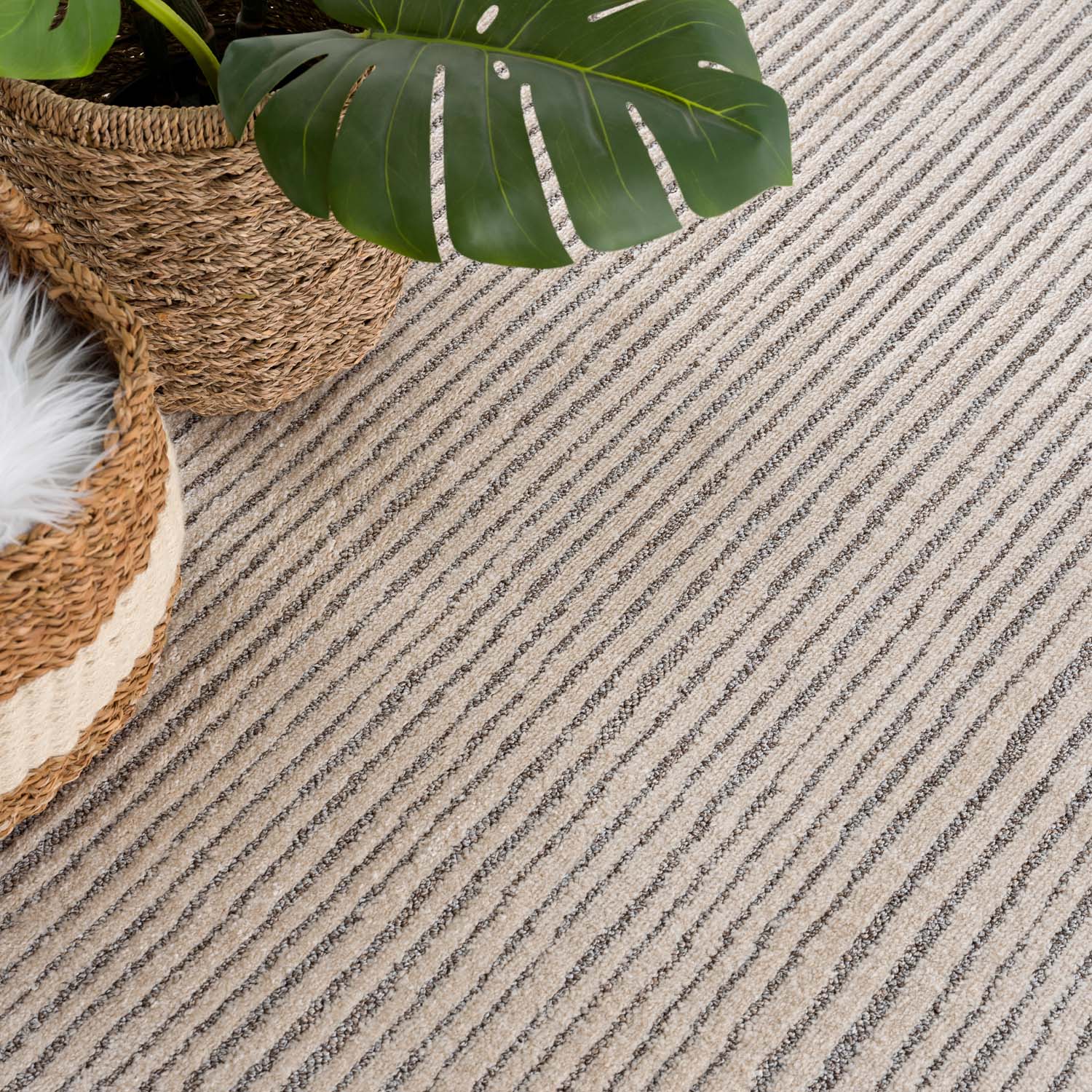 Tapis Lignes à franges tressées - Beige – STUDIO DECO