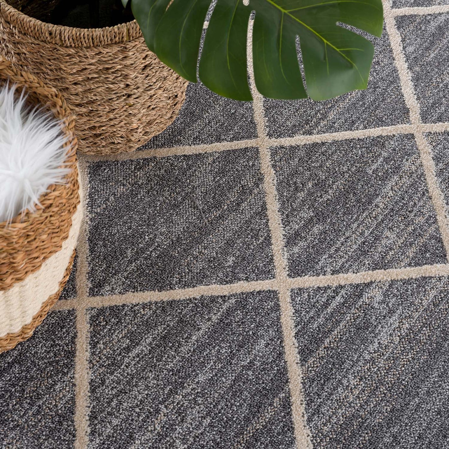 Tapis géométrique à franges tressées - Gris et Crème