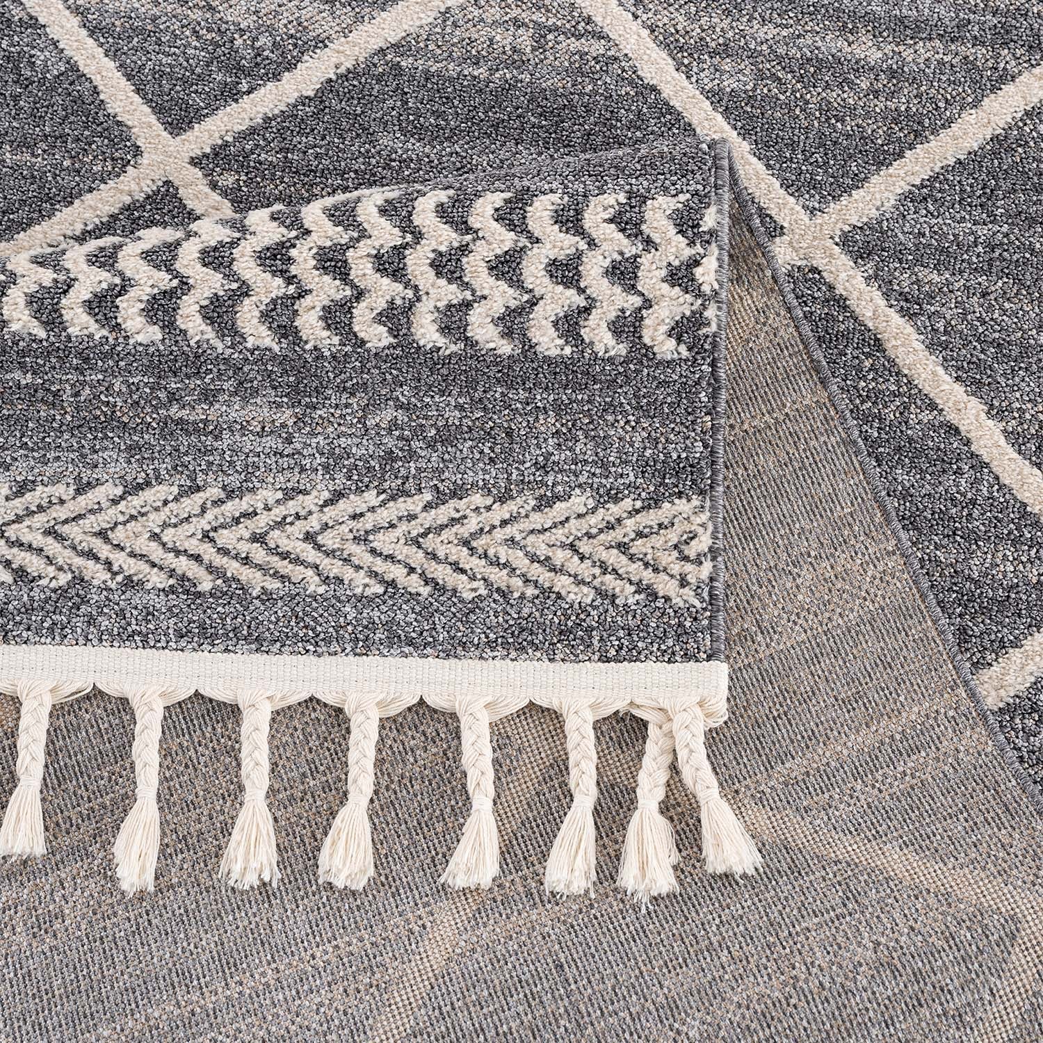Tapis Geo à franges tressées - Gris – STUDIO DECO