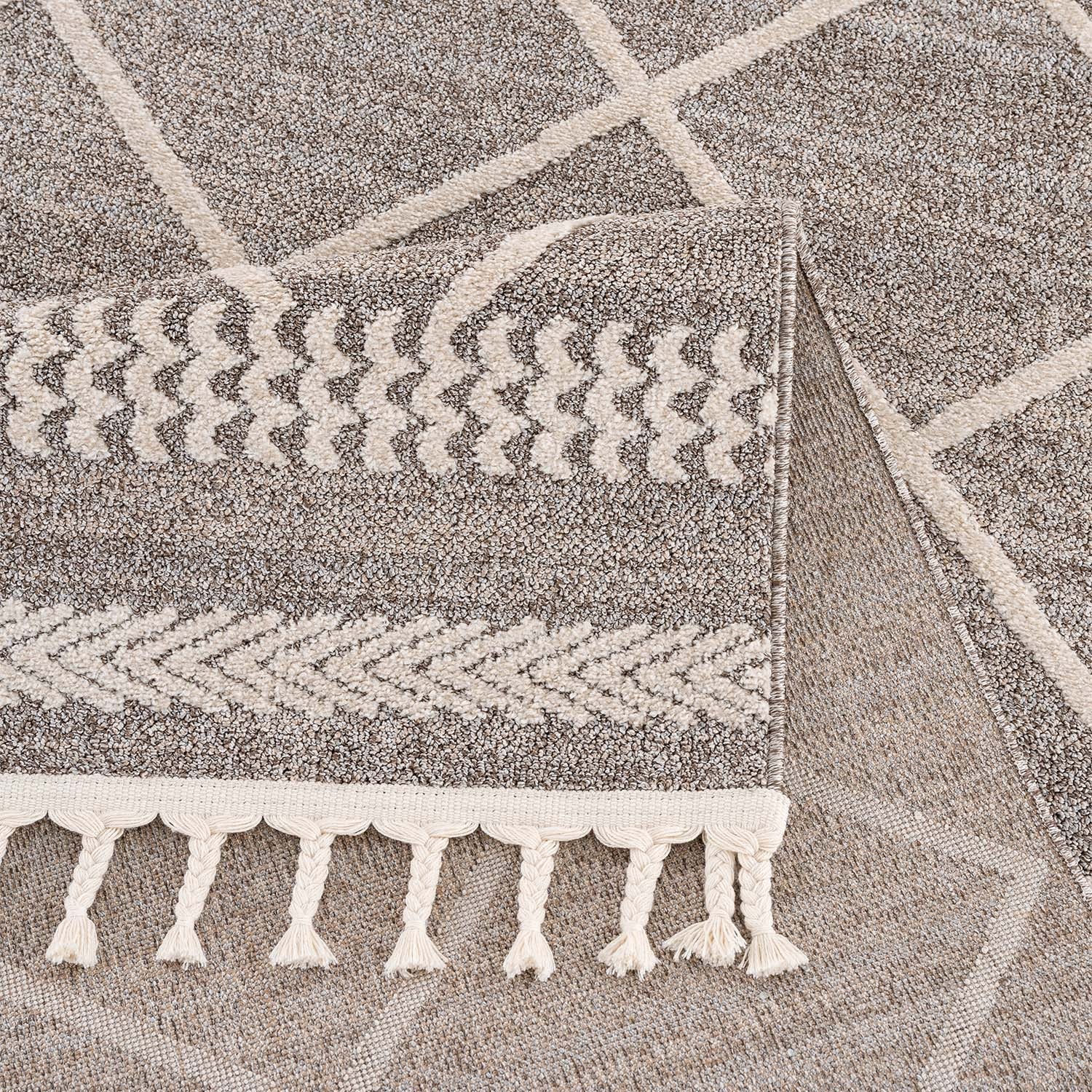 Tapis Geo à franges tressées - Beige – STUDIO DECO
