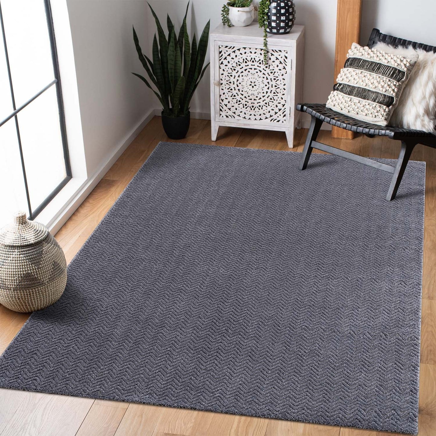 Tapis uni à relief chevrons - Gris