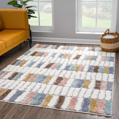 tapis multicolore à poils longs et motifs relief