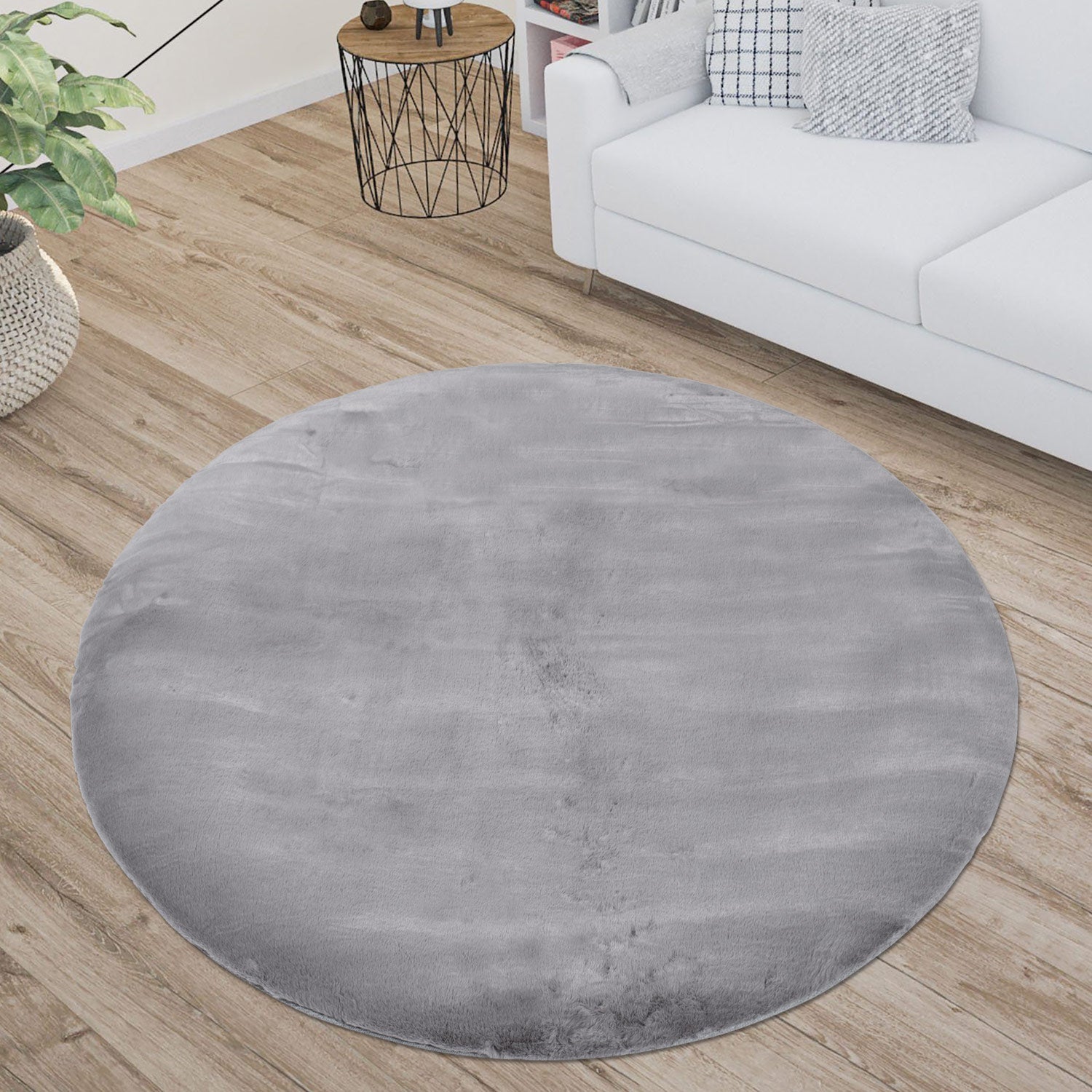 Tapis de Fourrure Rond Velours Gris – STUDIO DECO